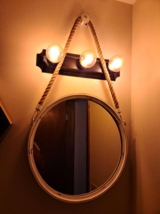 Milk Hand House.. Peaceful 1 Bedroom Cabin 哈蒙德 外观 照片