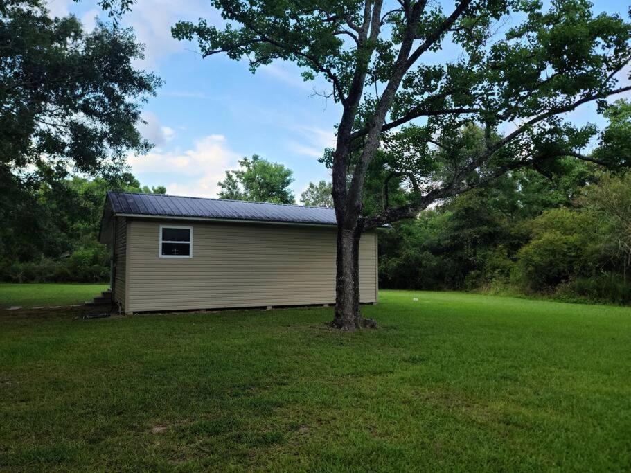 Milk Hand House.. Peaceful 1 Bedroom Cabin 哈蒙德 外观 照片